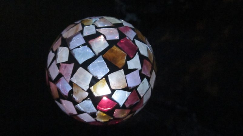 Photo Glass mosaic splicing wall lamp