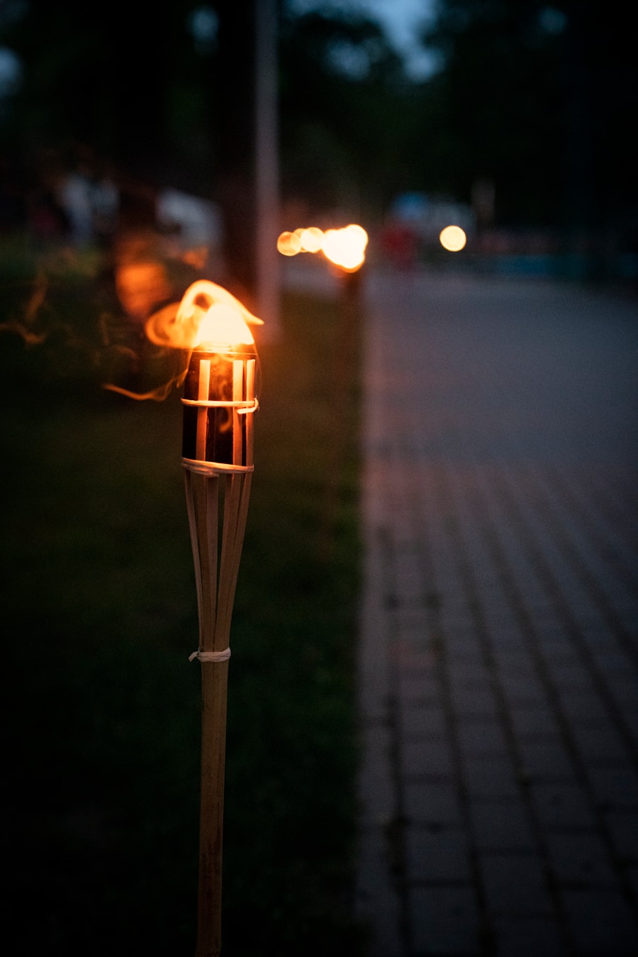 Photo Bamboo lantern-shaped solar lamp